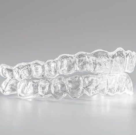 invisalign vs traditional braces