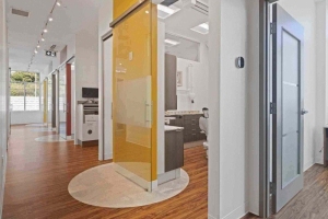 hallway-operatory-workspaces