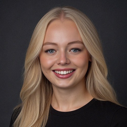 Makalya, Registered Dental Hygienist at Villanova Dental